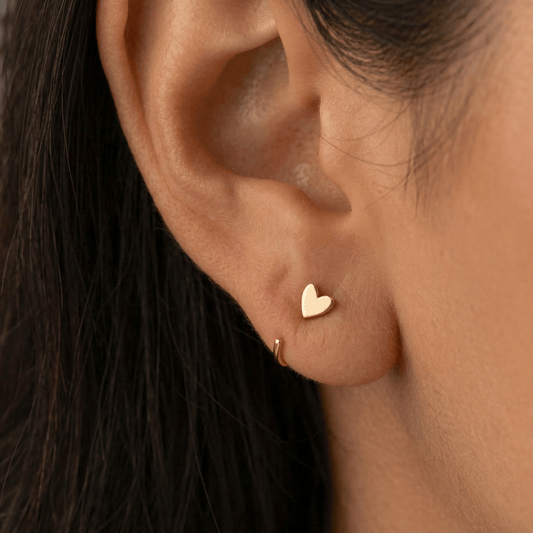 Valeria Montes Apparel & Accessories > Jewelry > Earrings > Hoop Earrings Oro Pendientes Pequeño Corazón