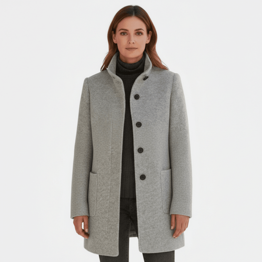 Valeria Montes Stella | Elegante abrigo de invierno