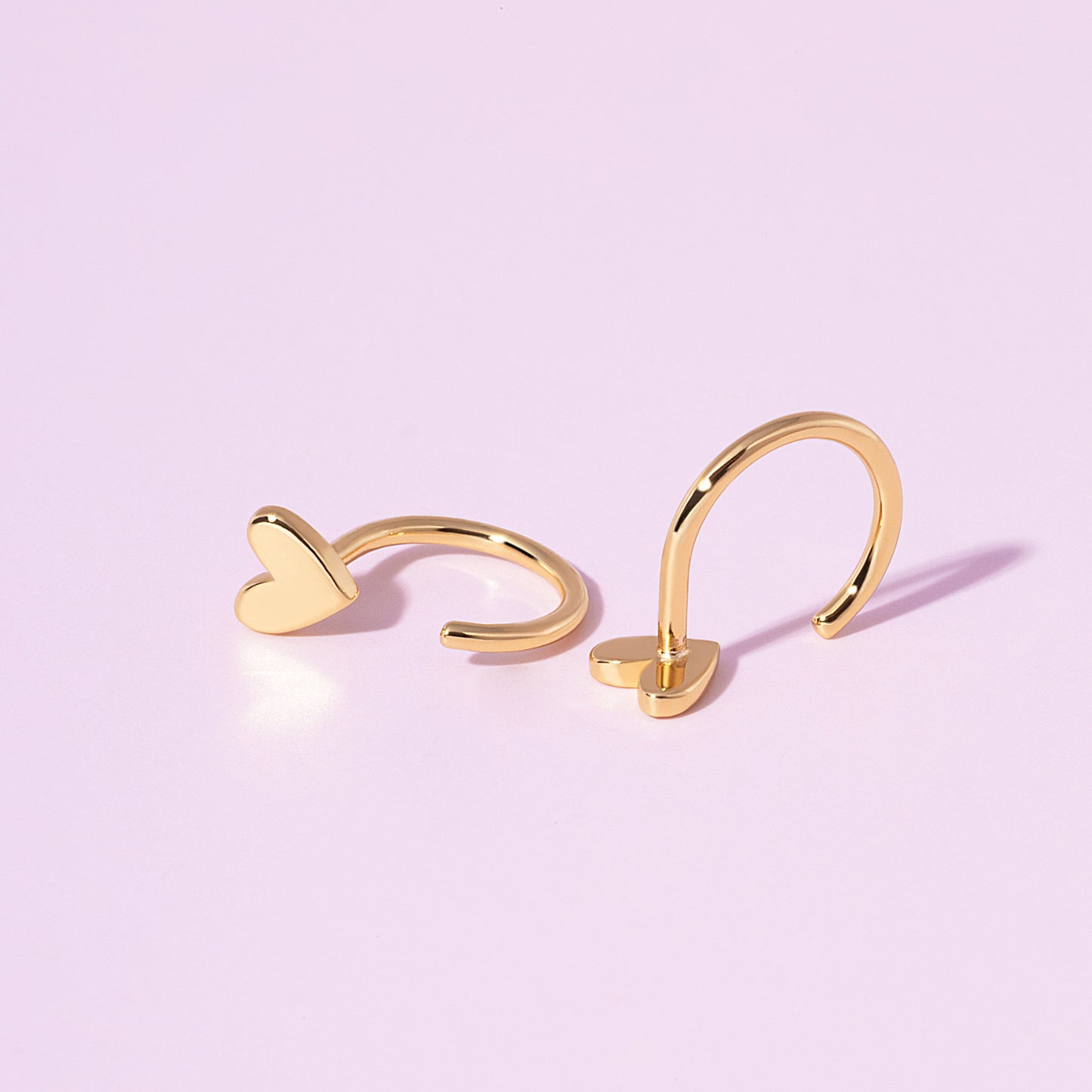 Valeria Montes Apparel & Accessories > Jewelry > Earrings > Hoop Earrings Oro Pendientes Pequeño Corazón