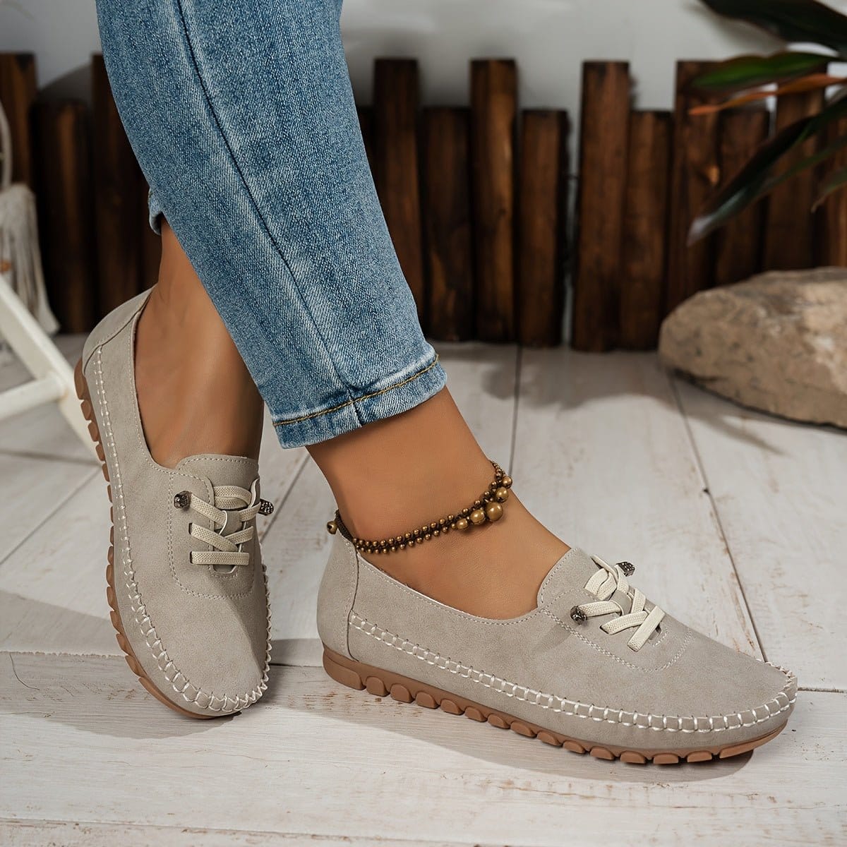 Valeria Montes Beige / 36 Orthelia: mocasines flexibles con soporte integral para pies sensibles