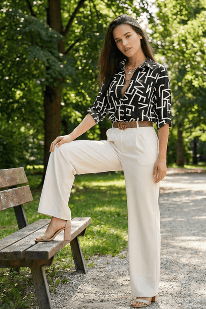 Valeria Montes BLUSA CON CUELLO CLÁSICO