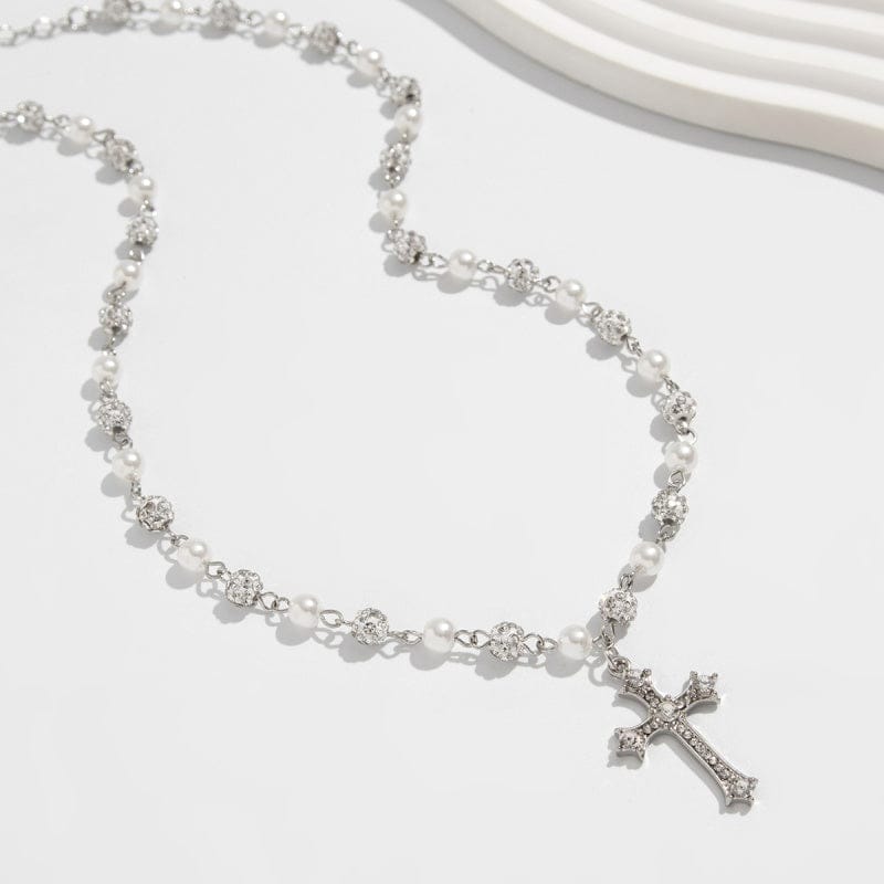 Valeria Montes Collar con Cruz de Perlas Sagradas
