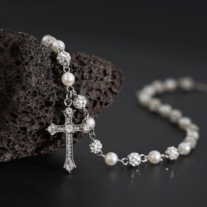 Valeria Montes Collar con Cruz de Perlas Sagradas