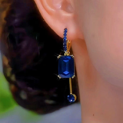 Valeria Montes Earrings Azul oscuro Pendientes con Cristales Azules Bañados en Oro 14k para mujer