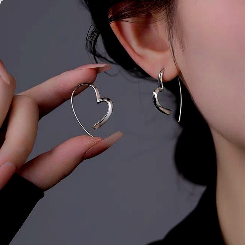 Valeria Montes Earrings Pendientes de plata con diseño de corazón para mujer