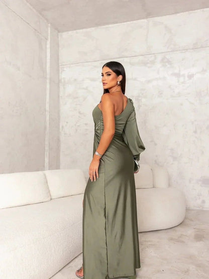 Valeria Montes Elegante Vestido de Cóctel