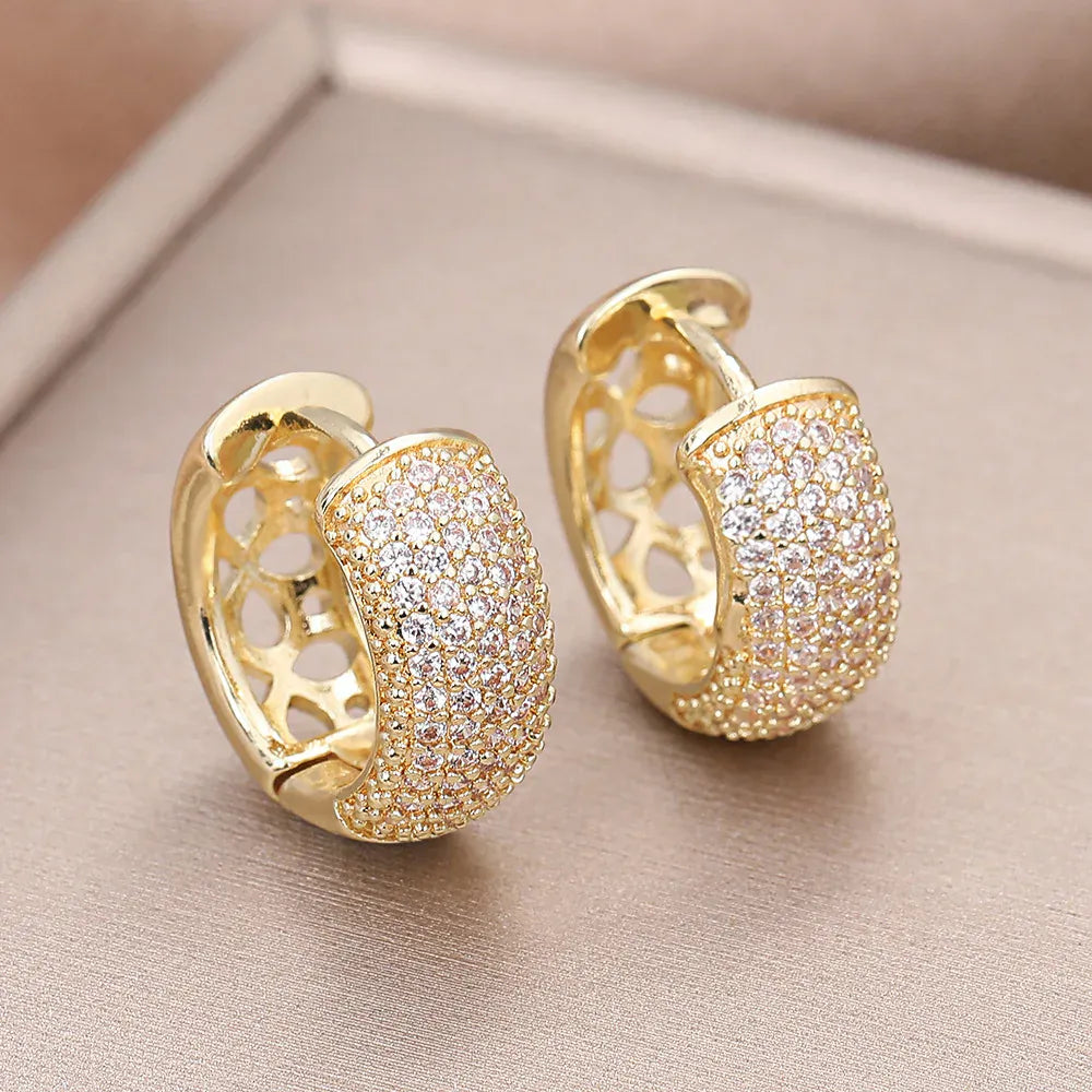 Valeria Montes Gold-01 Pendientes de plata de ley 925 con circonita cúbica para mujer, pendientes circulares redondos pequeños de diseño vintage, joyería hipoalergénica para fiesta
