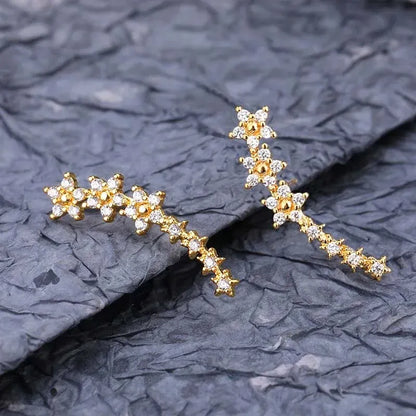 Valeria Montes Gold Pendientes de tuerca con forma de estrella y flor de circón para mujer, aretes de escalada con Piercing de Metal Simple, accesorios de joyería, Color plateado