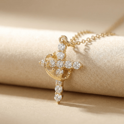 Valeria Montes Joyeria Fina Oro y plata Colgante Cruz con Corona | Baño Oro 18K y Circonitas