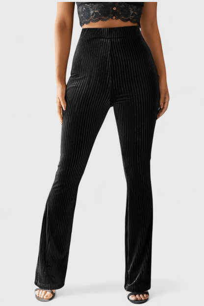 Valeria Montes Liset | Pantalones Acampanados de Pana