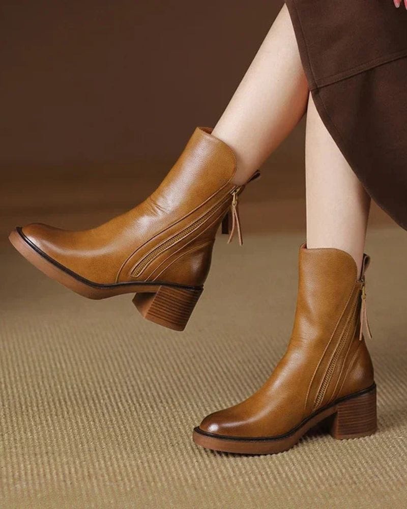 Valeria Montes Marrón / 34 Valeria | Bota con tacón cómodo