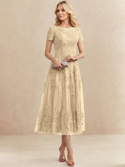 Valeria Montes Mother of the Bride Dresses Champagne / 32 Elena | Vestido Midi de Encaje