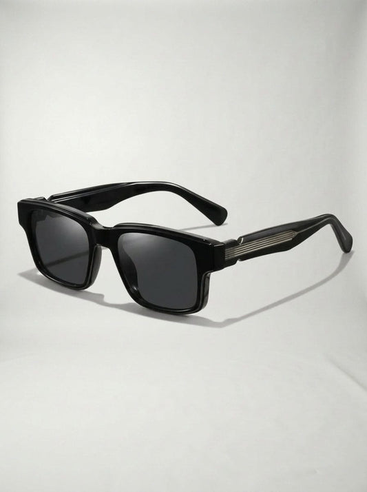 Valeria Montes Negro Gafas de Sol OMNI