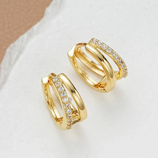 Valeria Montes Oro Pendientes con Doble Aro Dorado y Brillantes para mujer