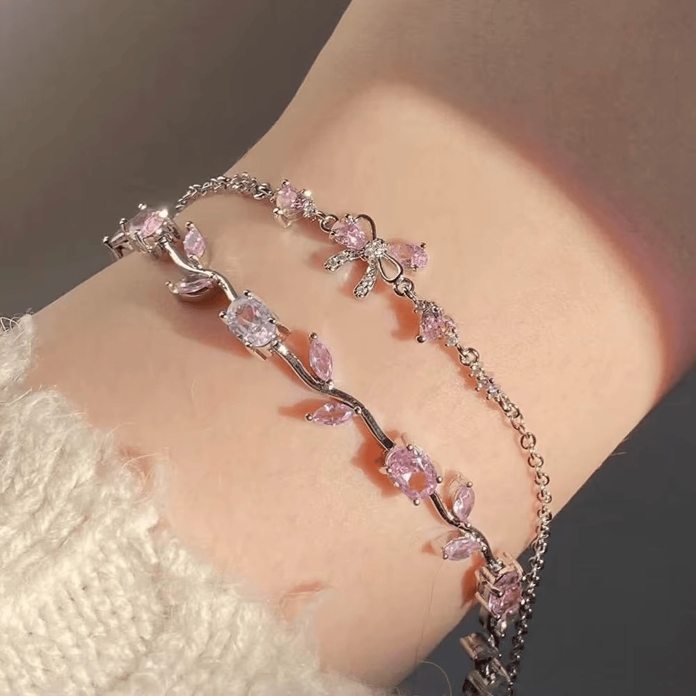 Valeria Montes Oro Pulsera con Flores de Tulipanes