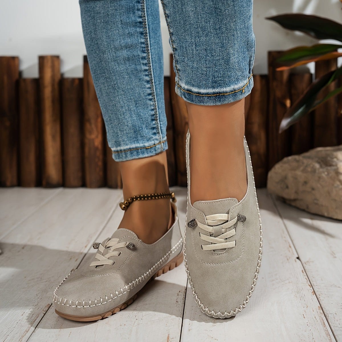Valeria Montes Orthelia: mocasines flexibles con soporte integral para pies sensibles