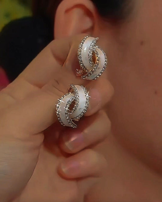 Valeria Montes Pendientes con Lazo Blanco y Brillos para mujer