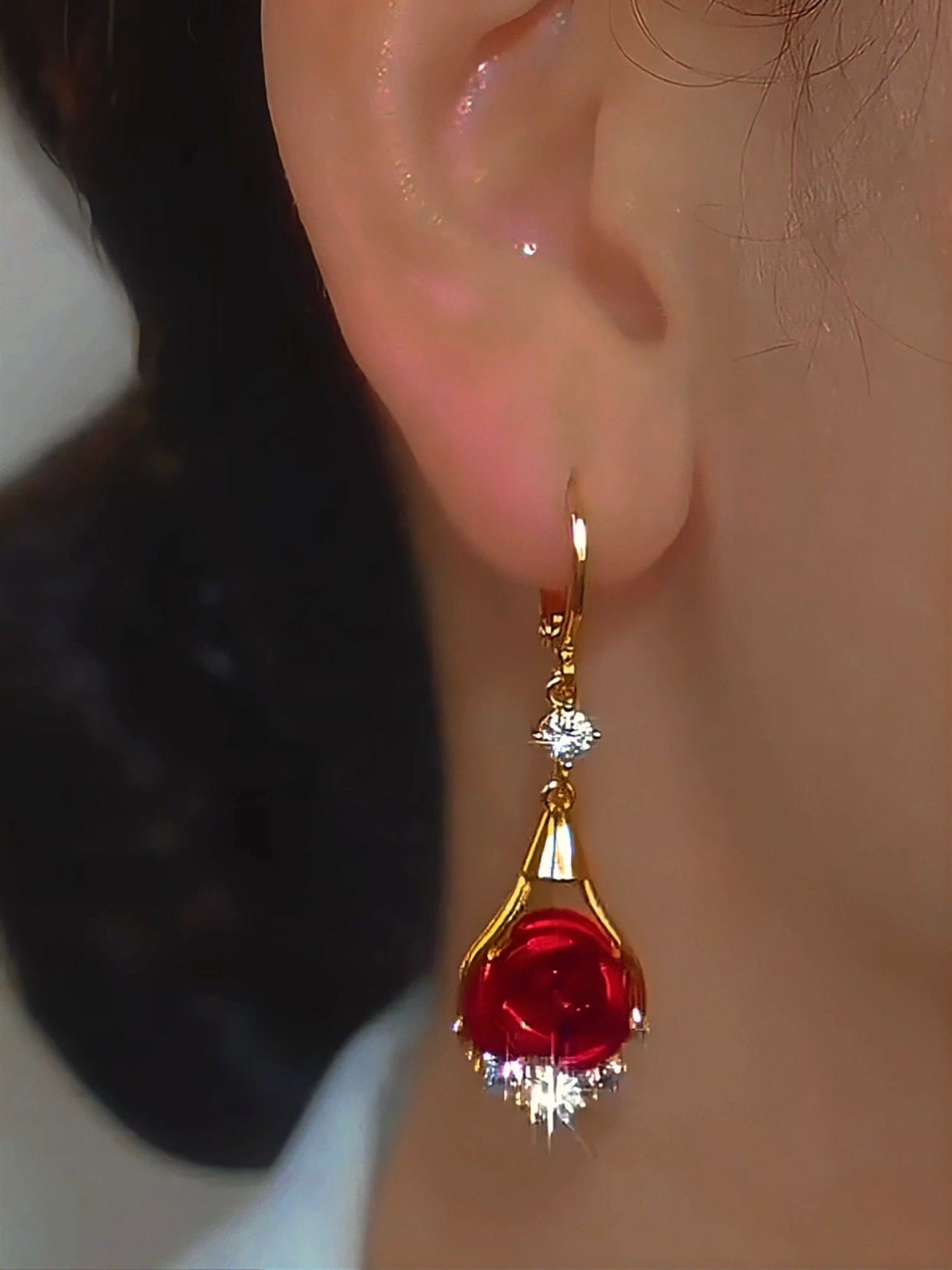 Valeria Montes Pendientes de Lágrima con Rosa y Brillos para mujer
