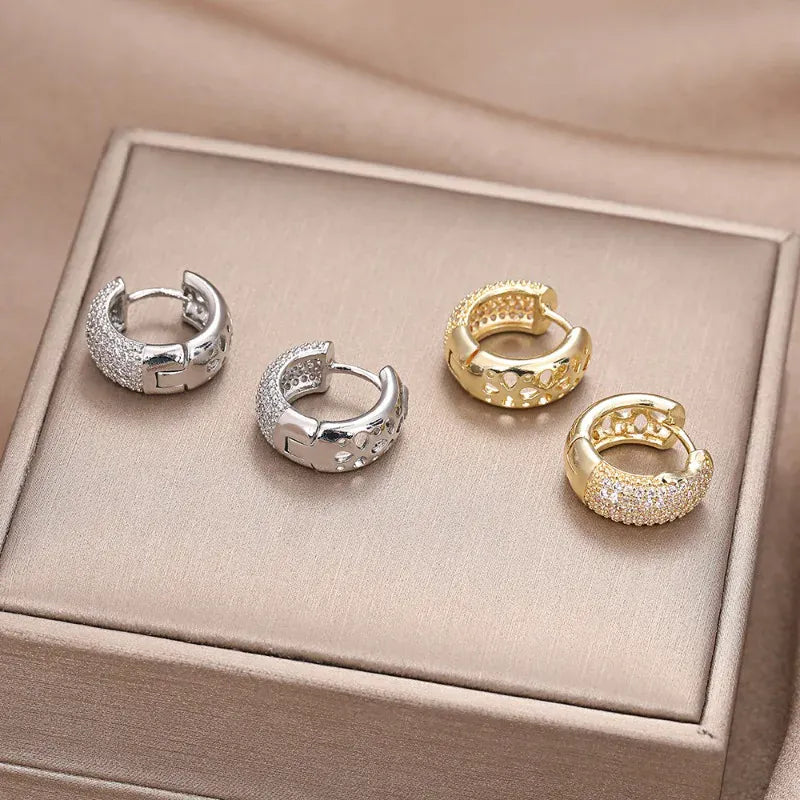 Valeria Montes Pendientes de plata de ley 925 con circonita cúbica para mujer, pendientes circulares redondos pequeños de diseño vintage, joyería hipoalergénica para fiesta