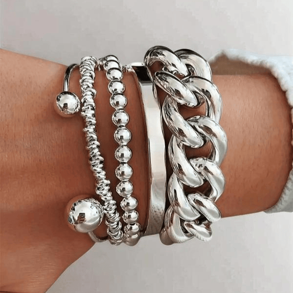 Valeria Montes Plata Conjunto de 5 Pulseras Gruesas Apilables