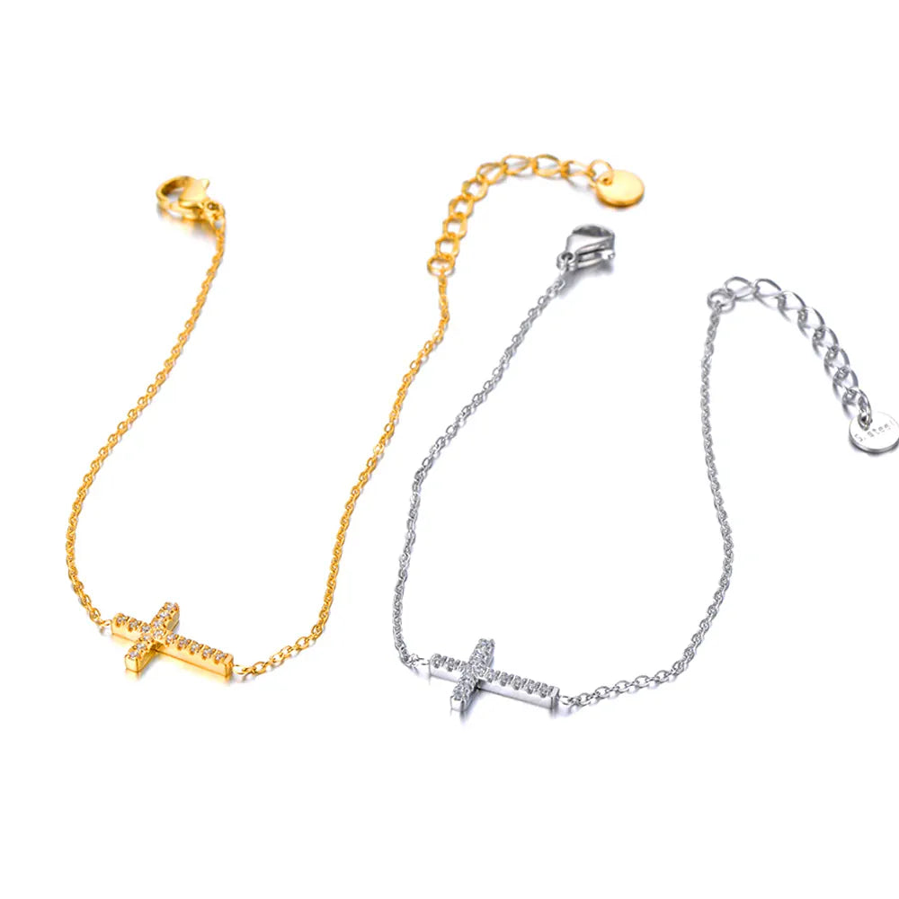Valeria Montes Pulsera con dijes de cruz religiosa