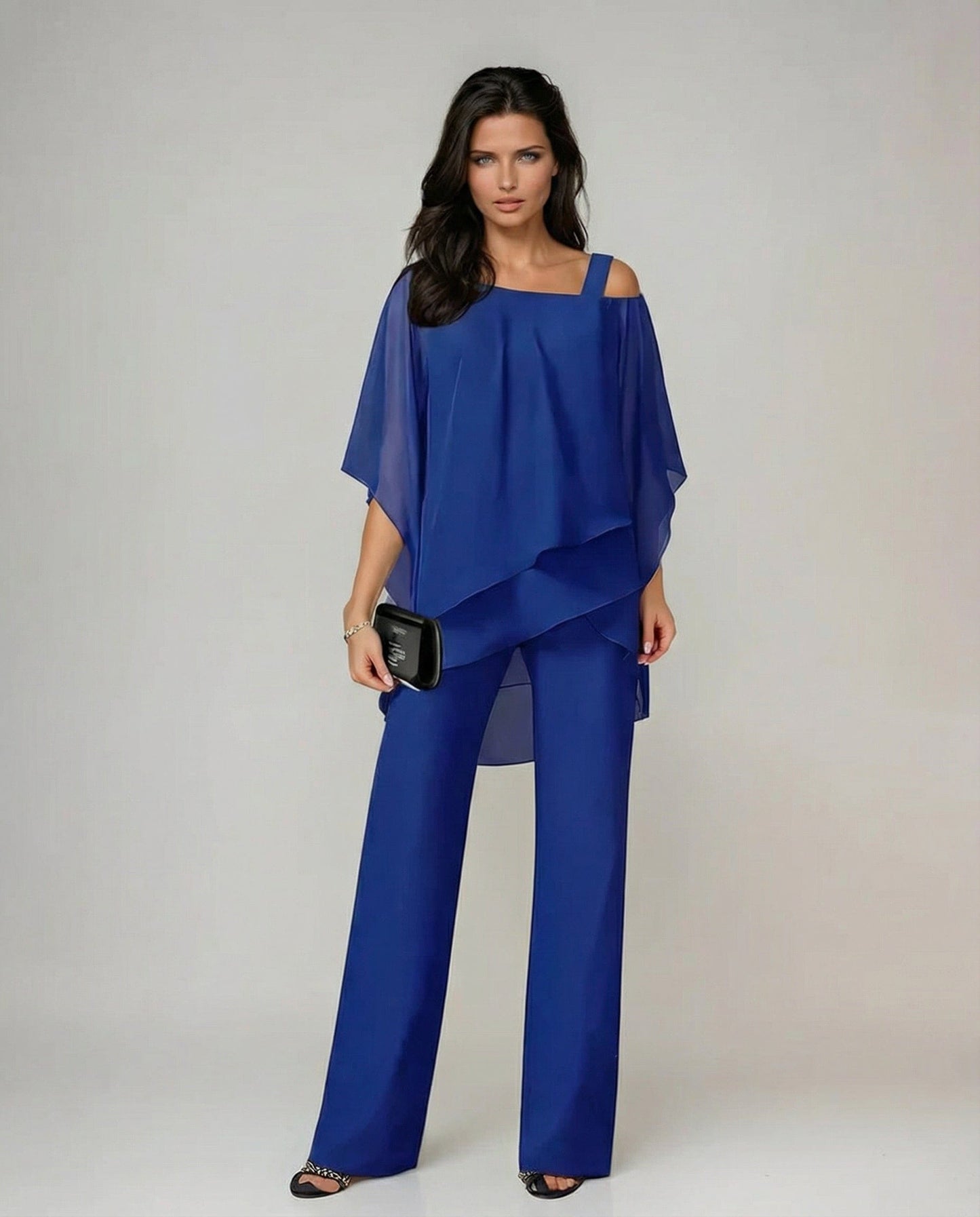 Valeria Montes S / Azul Marina™ | Conjunto blusa y pantalón