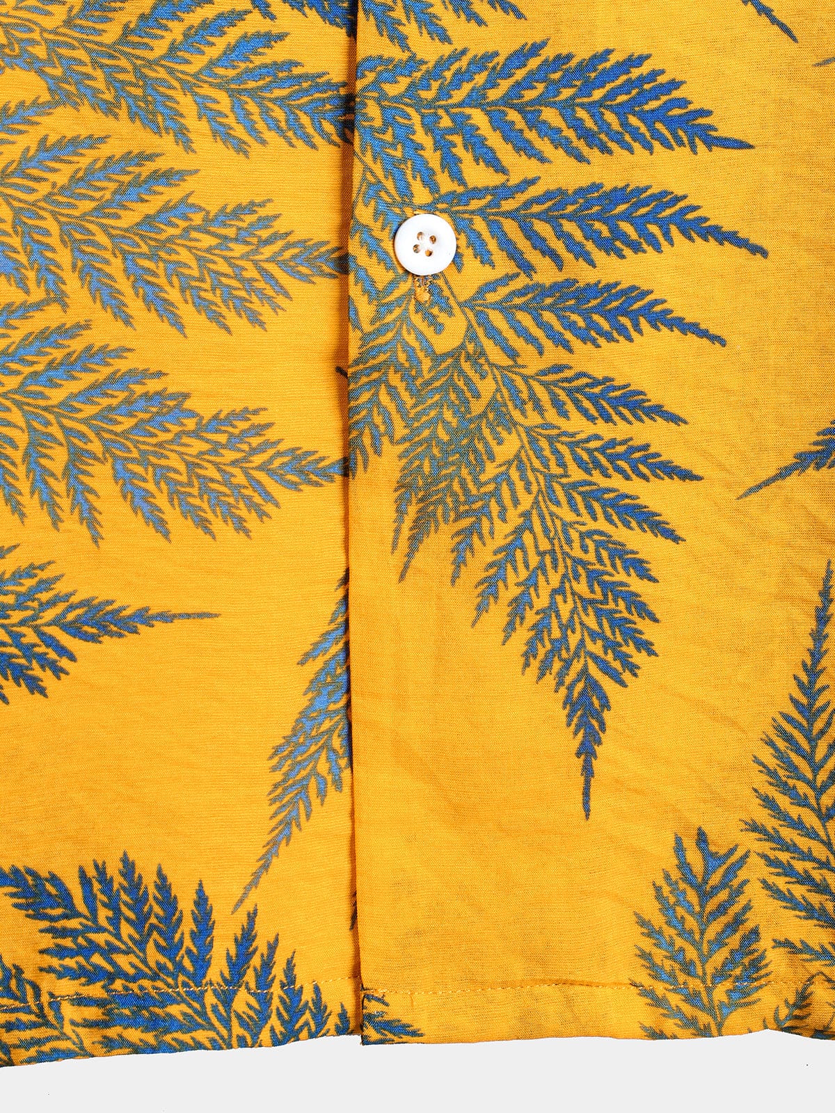 Valeria Montes Short Sleeve Shirt Sergio™ | Camiseta Flores Tropical Amarilla