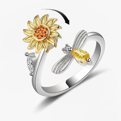 Valeria Montes Talla única: Completamente ajustable Anillo con girasol y abeja
