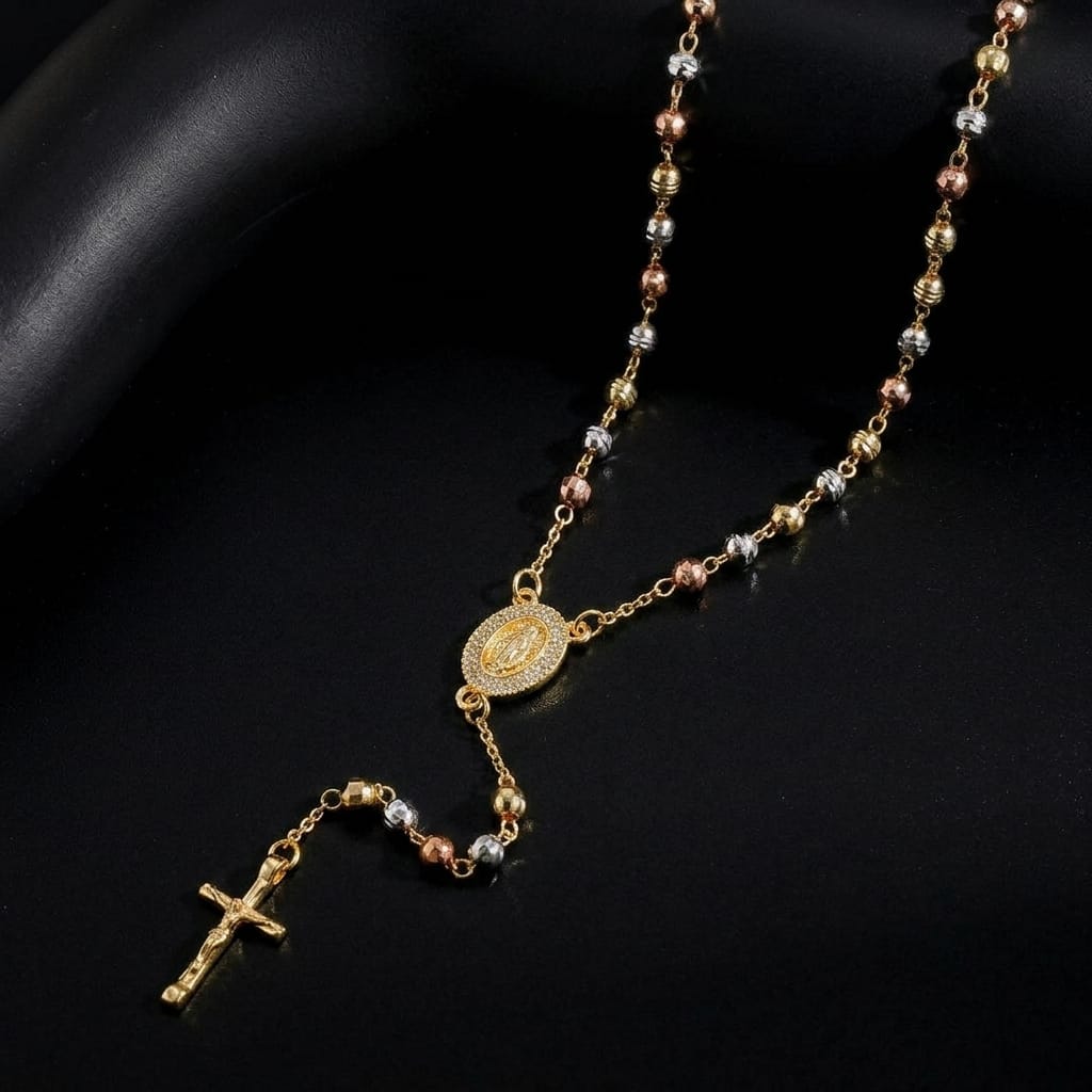 Valeria Montes Universal / Oro Colgante Rosario Virgen María