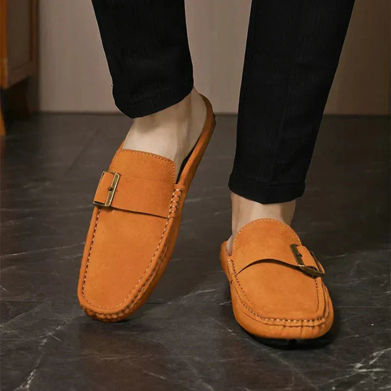 Valeria Montes Zayden | Mocasines Gamuza