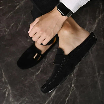 Valeria Montes Zayden | Mocasines Gamuza